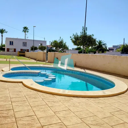 Renovated With Shared Pool 50m From The Beach Apartamento